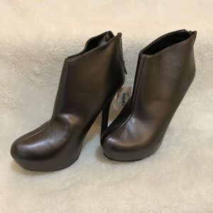 Forever 21 Boots/Heels (size 7) NWT